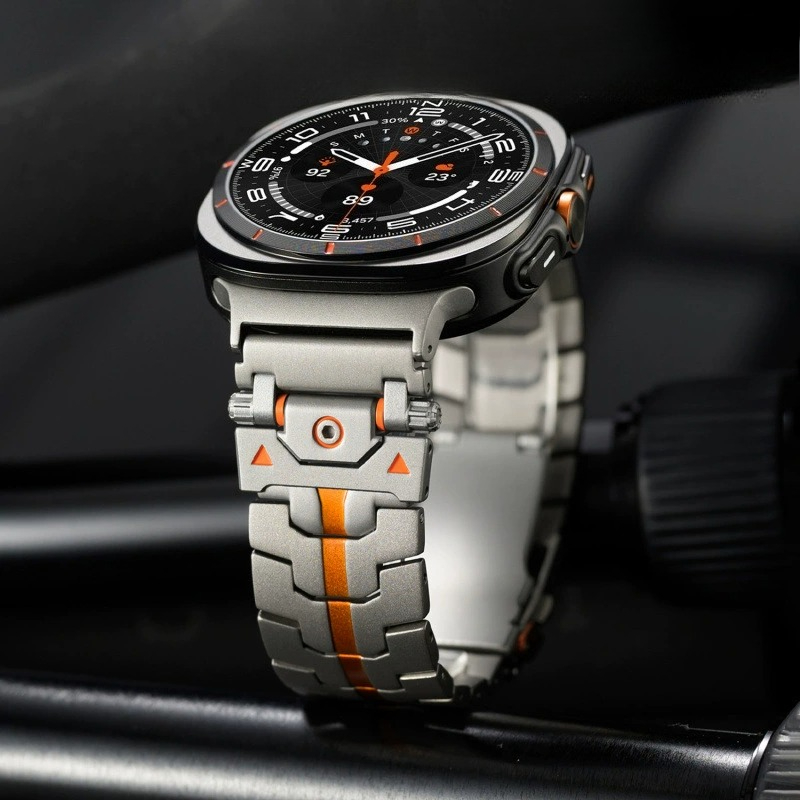 Titan Watches Smartwatch - Nuovo cinturino in acciaio inossidabile Titan